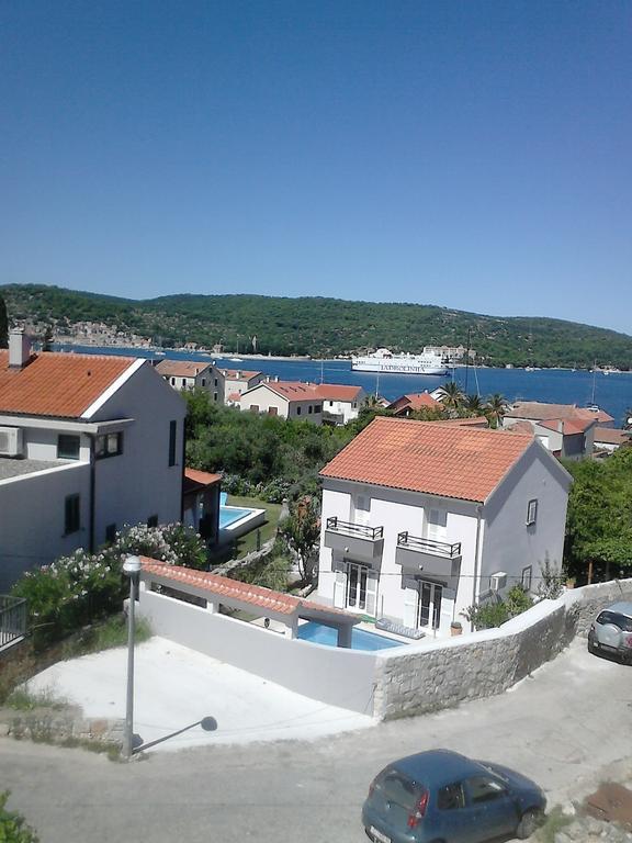 Apartments Bilic Vis Extérieur photo